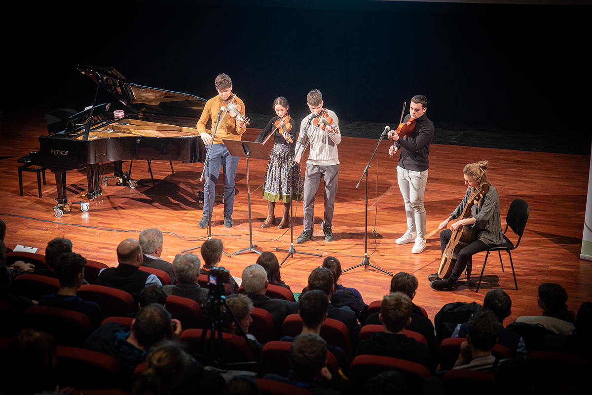 Matematikai tehetségek Csíkszeredában